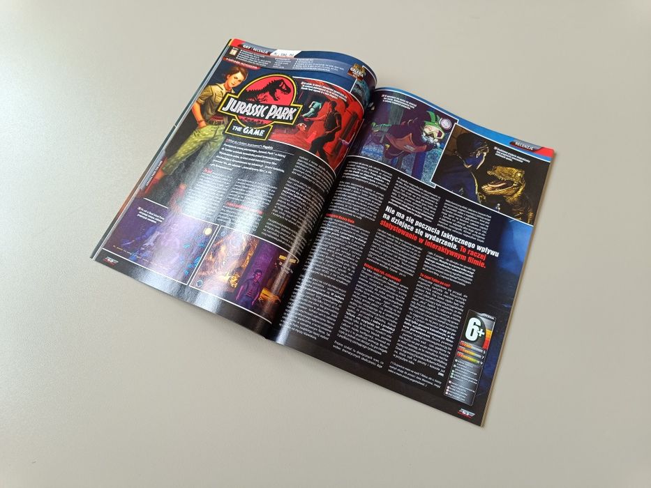 CD-Action nr 01/2012 (199) - Styczeń 2012 - komplet z dwiema płytami