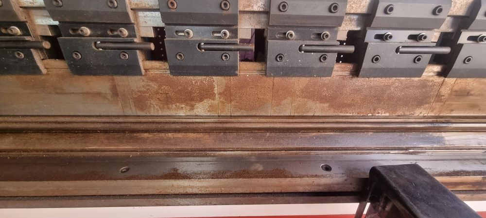 prasa krawędziowa 160 ton