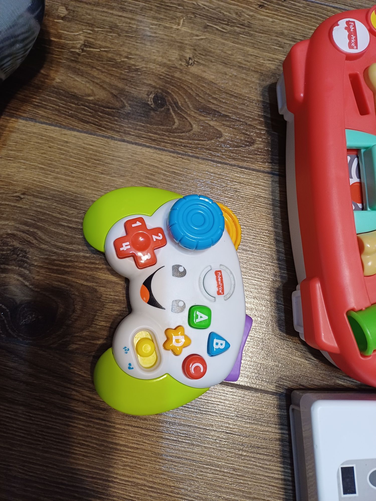 Zestaw fisher price zabawki interaktywne