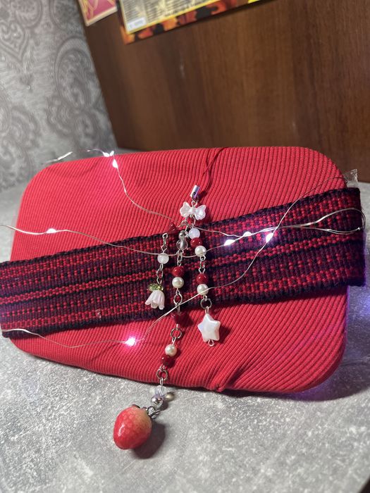 Брелок з бусинок