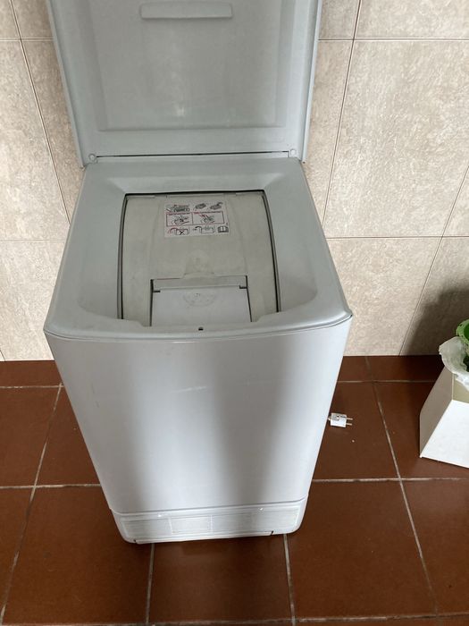 Maquina de secar roupa