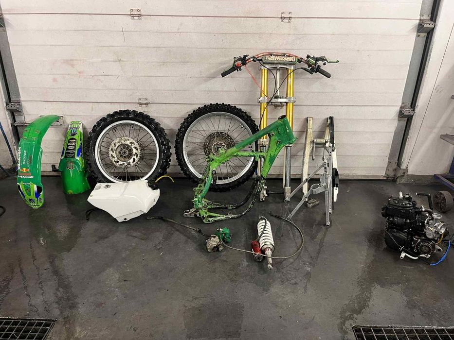 Kawasaki kx250 90r. Na części
