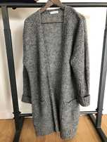 Sweter bynamesakke