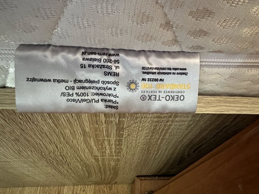 Łóżko pojedyncze  Młodziezowe 205 x 90