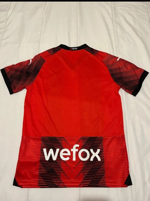 Camisola AC Milan 2023/2024