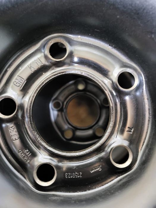 Зимові шини з дисками 195/65 R15 Nokian Goodyear 6мм