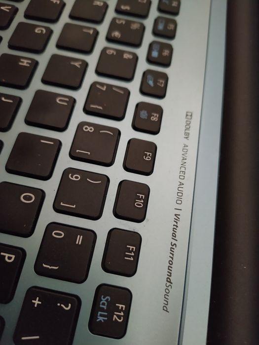 Portátil Acer 64bit 6GB RAM