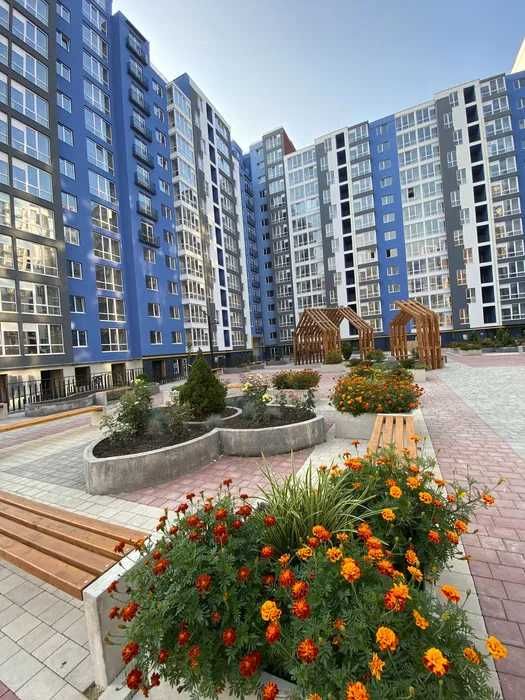 Центр 2х-кімн 64м2  3й пов. ЖК Княгинин  48 600$  _