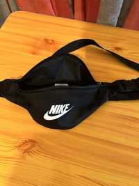 Bolsa de cintura nike