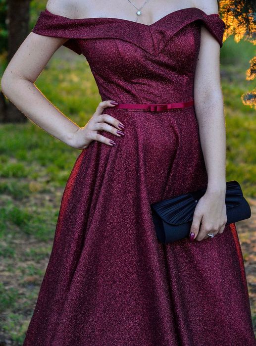 Сукня для випускного