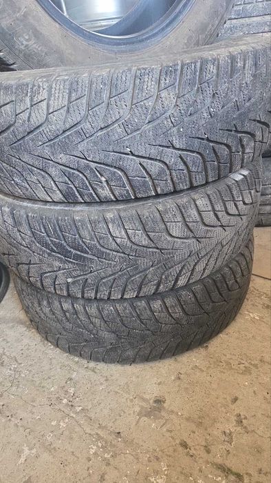 Зима шини Hankook Winter i*cept iZ3 W636 195/65 R15 95T XL