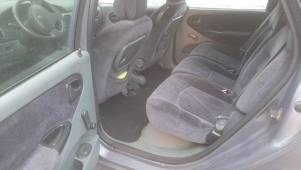 Vendo Renault megane GPL