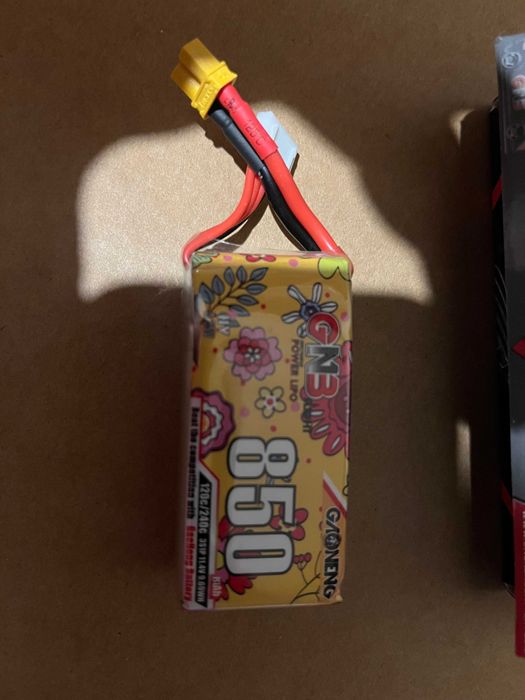 Аккумулятор GN3 LiPo 11,4v 850 mAh 120-240c