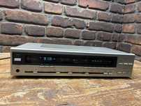 Amplituner DUAL CR 1320