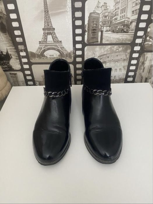 Жіночі черевики 35 р