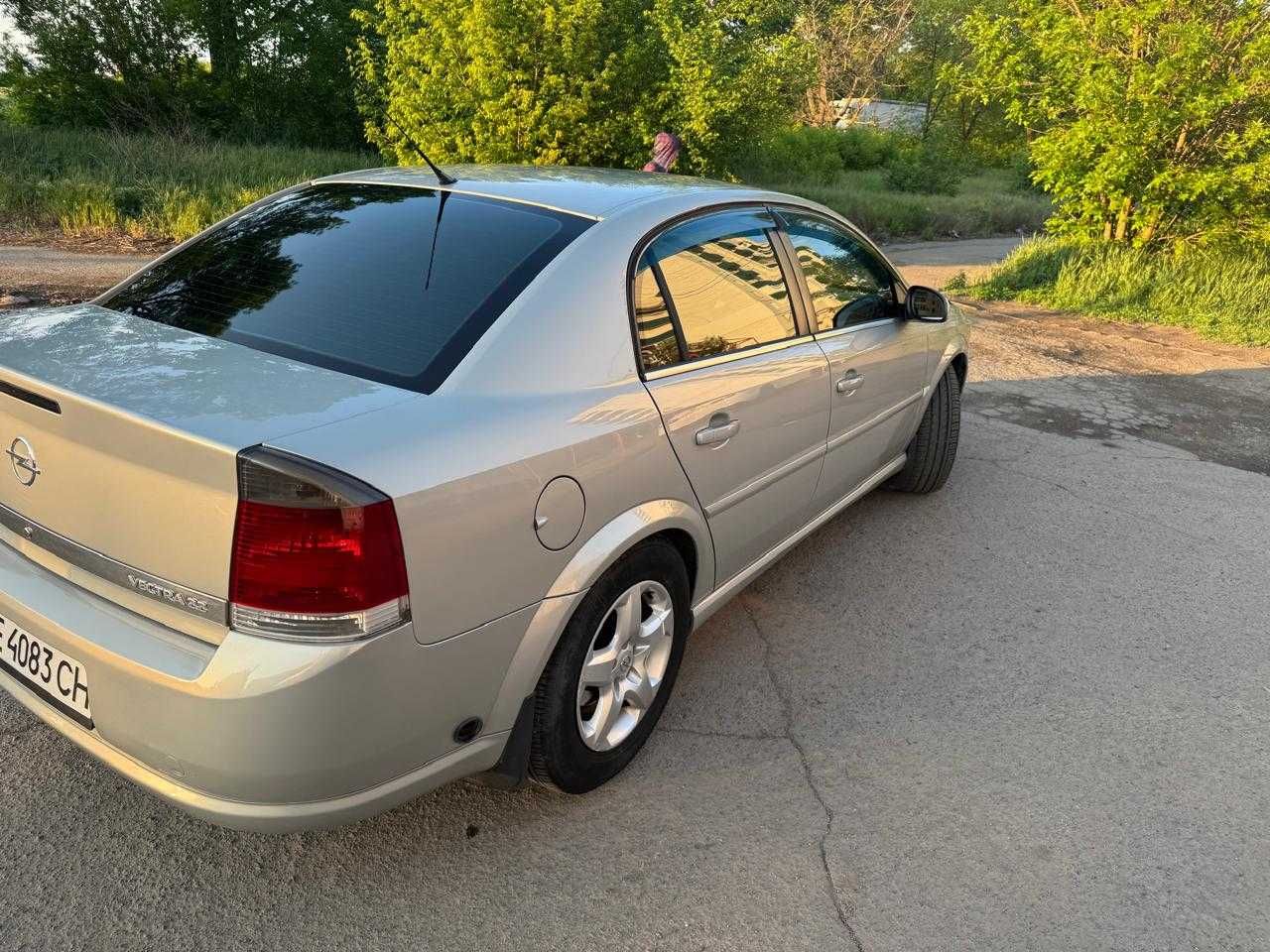 Продам свой Opel Vectra C 2,2 газ/бензин