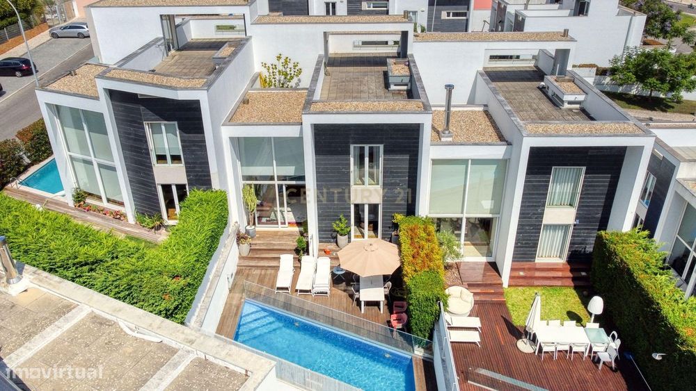 Arrendamento de moradia de charme nos Jardins da Parede com garagem, p