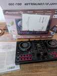 Kontroler Pioneer DDJ 200