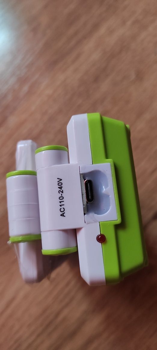 Lampka tiross ts 53 ulepszona li-ion bateria 3000mAh, ładowarka usb ty