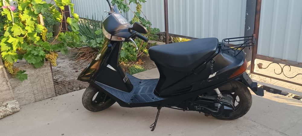 Продається скутер suzuki address 100.