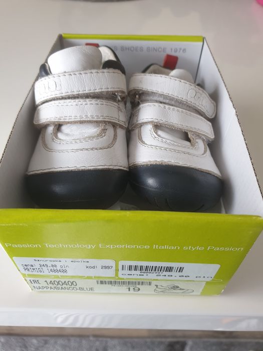 Primigi pierwsze buty do chodzenia miękkie wygodne skórzane rozm 19