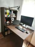 Secretária IKEA + estante KALLAX