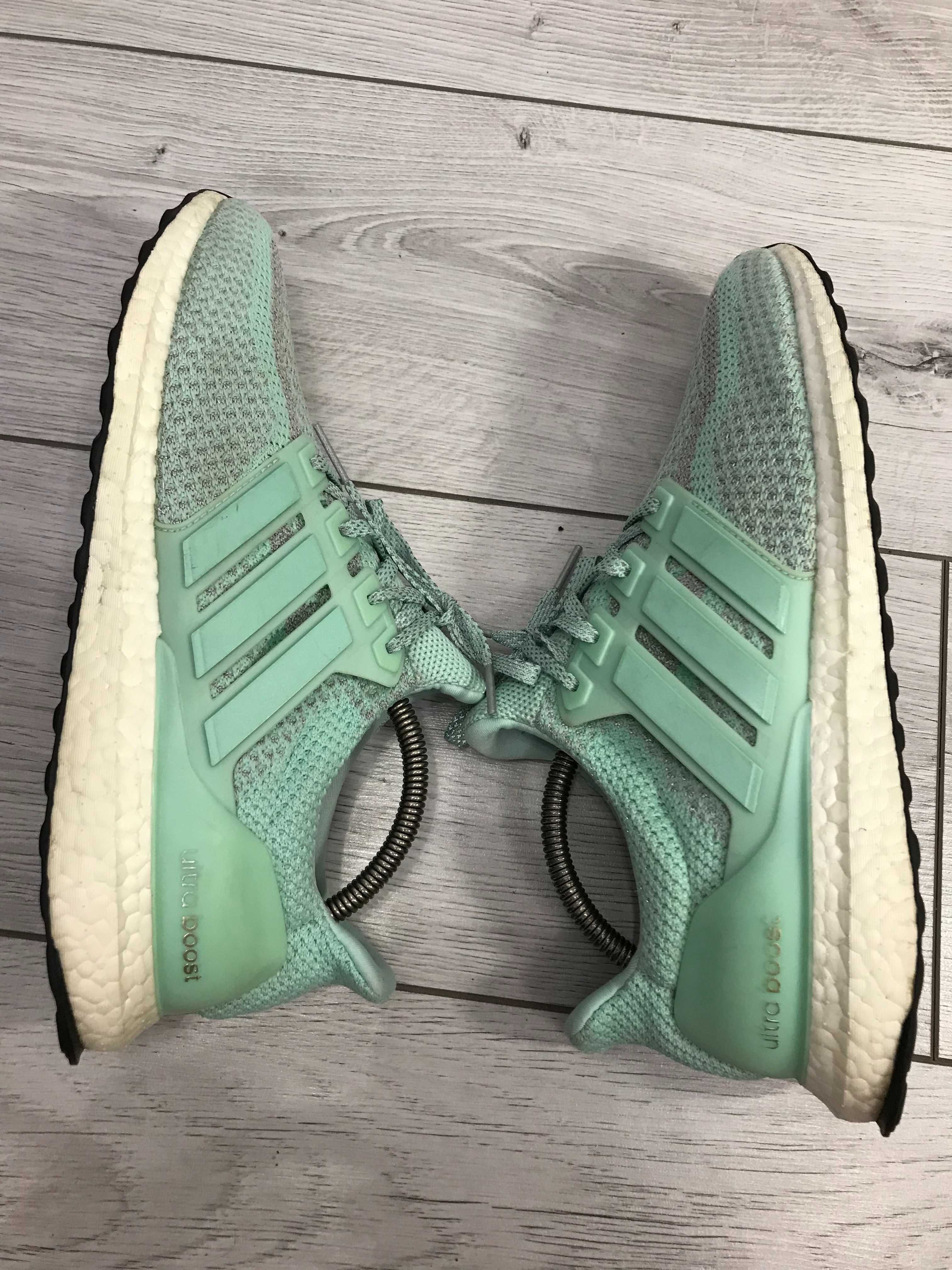 Buty Adidas  Ultra Boost NYC Liberty rozm.  44