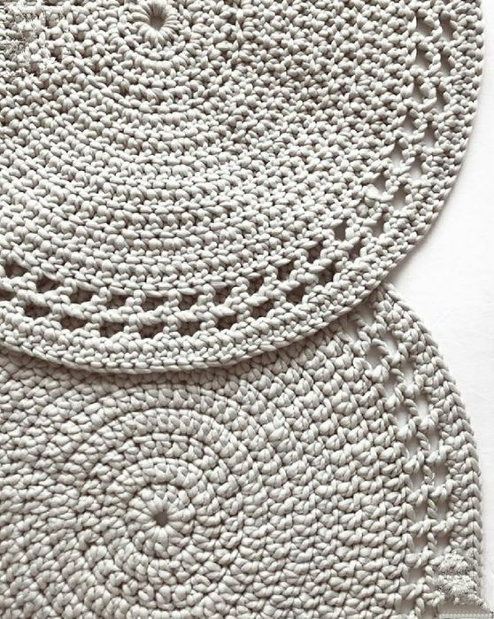 Individuais de mesa em crochê