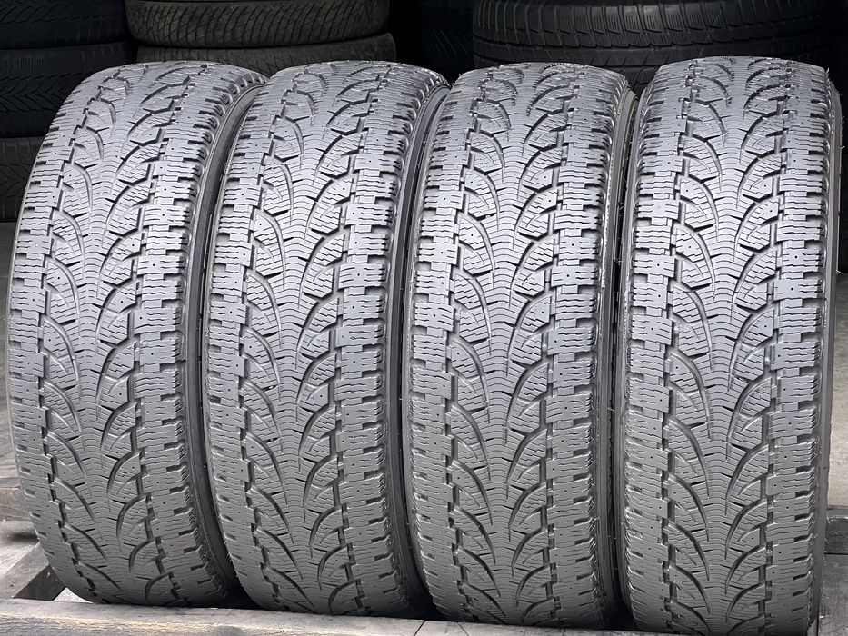Шины зимние 215/65/R16c Pirelli Chrono