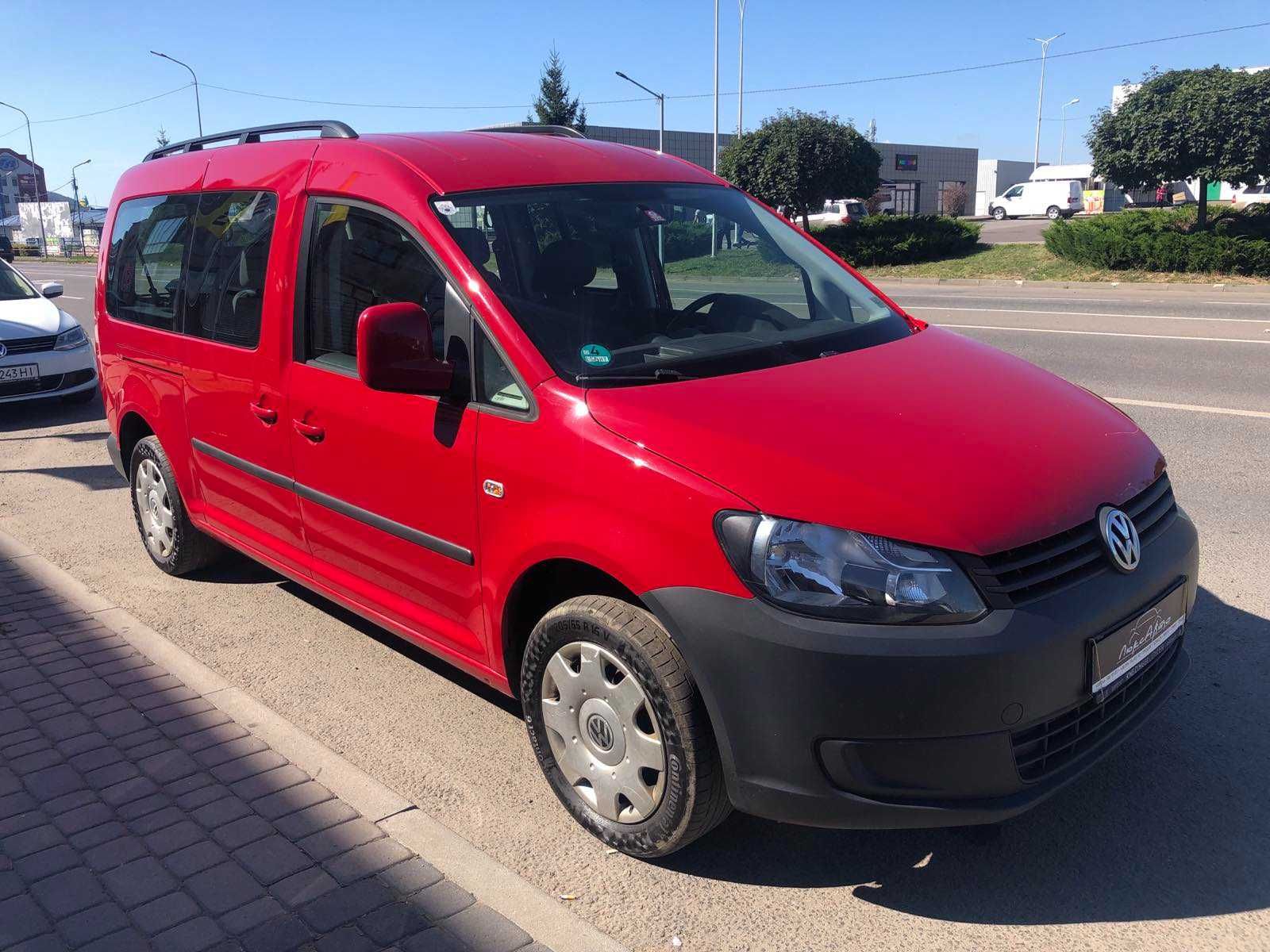 Volkswagen  Caddy maxi 7 місць