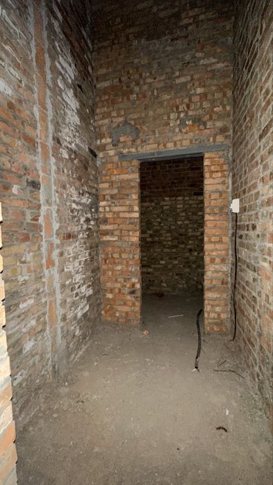 Оренда приміщення, вул. Рівненська! Ремонт під орендаря!