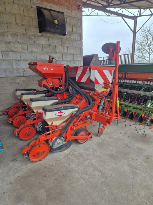 Siewnik Gaspardo SP540 4rzędowy do kukurydzy Kuhn Junior Monosem NG+ 6