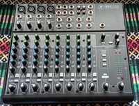 MACKIE 1202 VLZ4 (12 canais + ONYX PREAMPS)