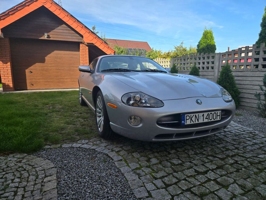 Jaguar XK8 Sprzedam Jaguar XK8