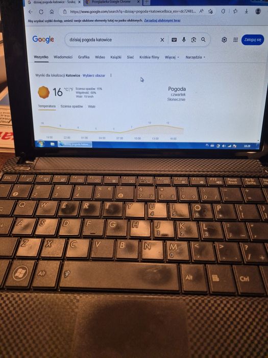 Asus eee pc laptop maly sprawny torba 2GB RAM