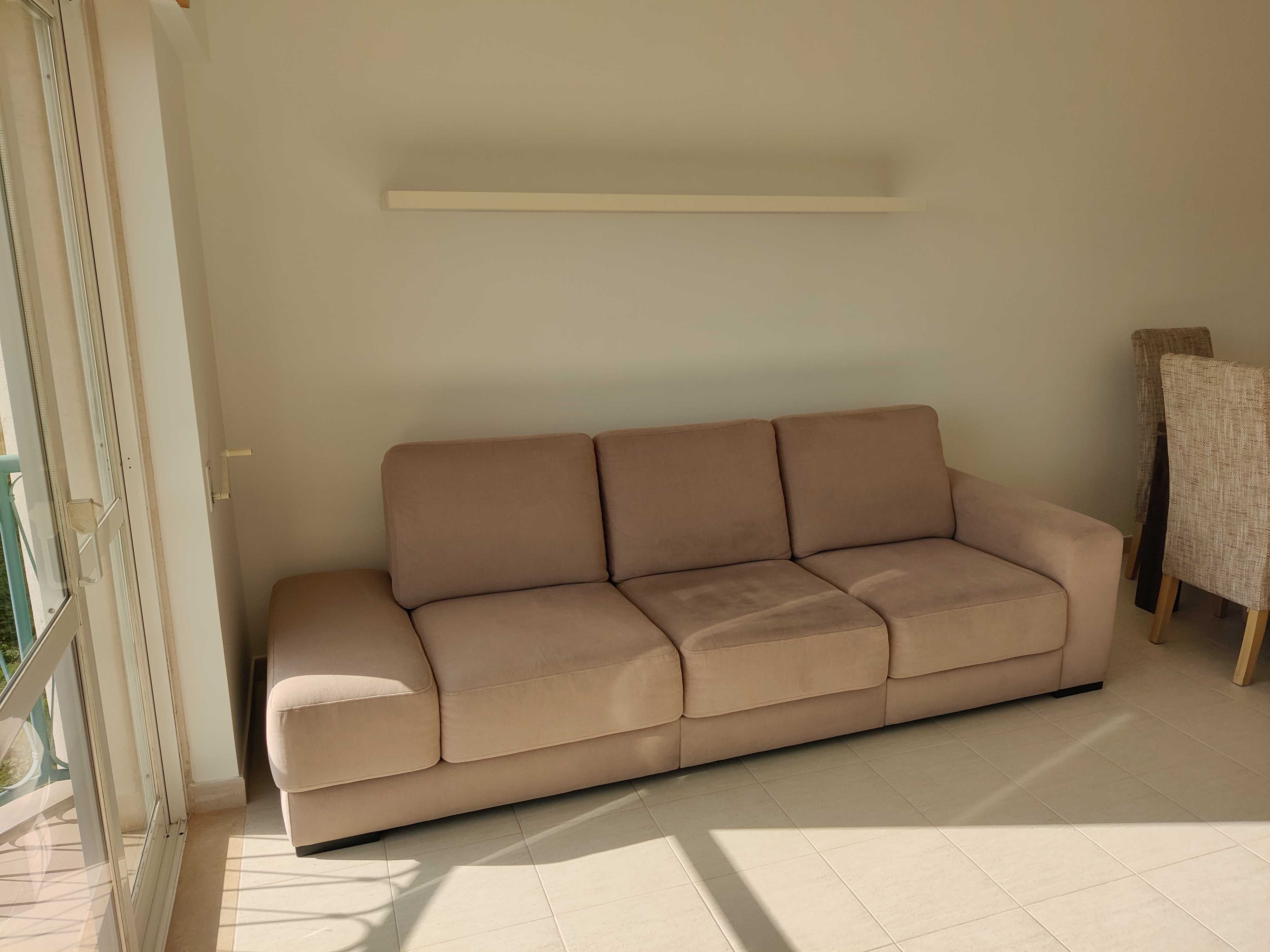 T3 Premium Caparica - 350m FCT-UNL, LIDL,TST | Totalmente Renovado