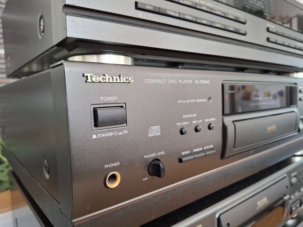 Technics SL-PS840 CD Player