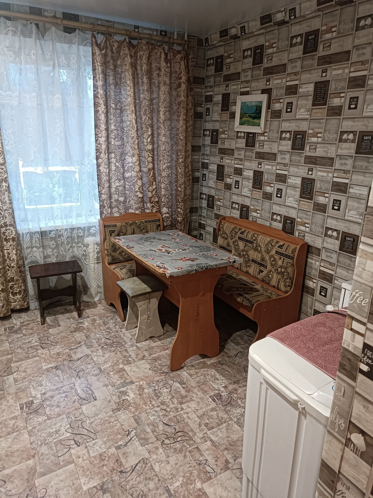 Продам 1 комнатную квартиру , 1/5 этаж. Алексеево-Дружковка