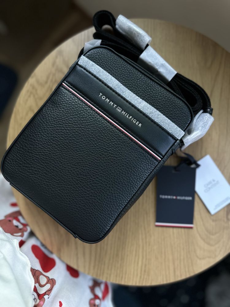 Оригинал. Сумка Tommy Hilfiger / мужская портмоне, кошелек, клатч томи