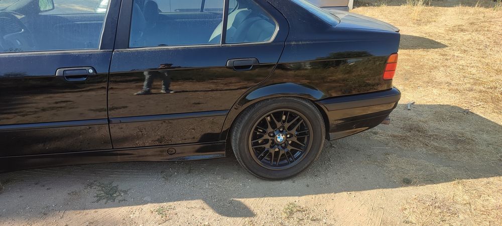 BMW E36 320 i  de livrete