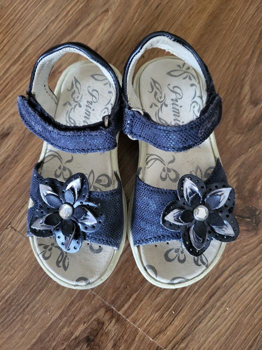 Sandałki primigi 26 granatowe