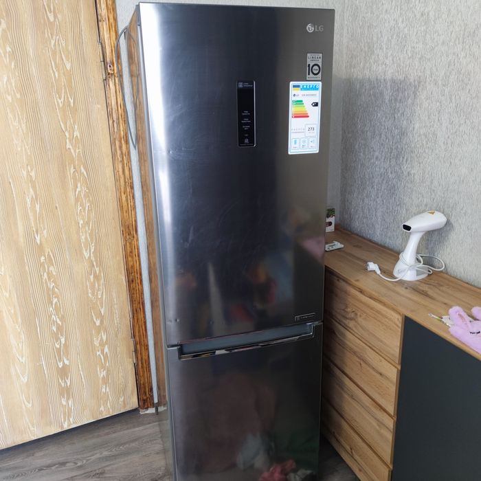 Холодильник у неробочому стані