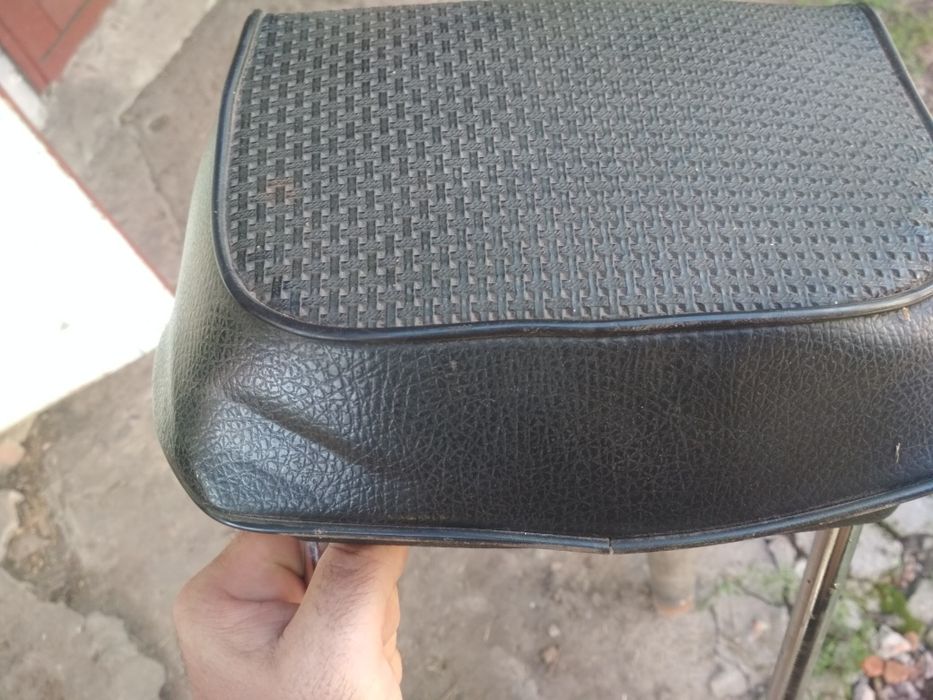 Продам  підголовник