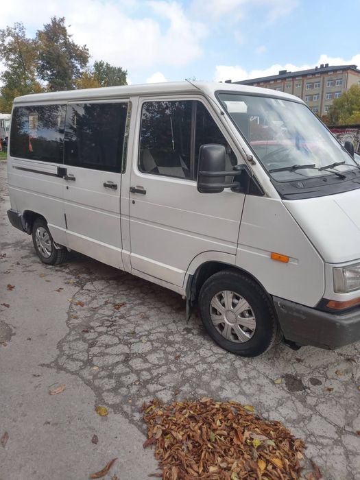 Продам Рено трафік