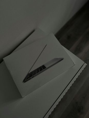 MacBook 13 Pro 1 Тб 2020 TOUCH BAR