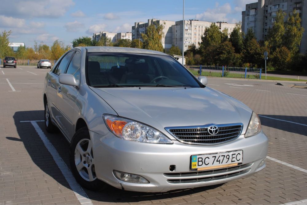 Продам Тойота Кемрі 2002