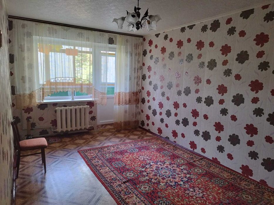 Здам в оренду трикімнатну квартиру на другому поверсі