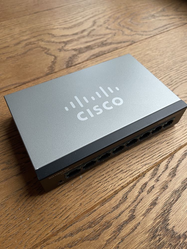 Cisco 8p SG100D-08-EU (8x10/100/1000Mbit)