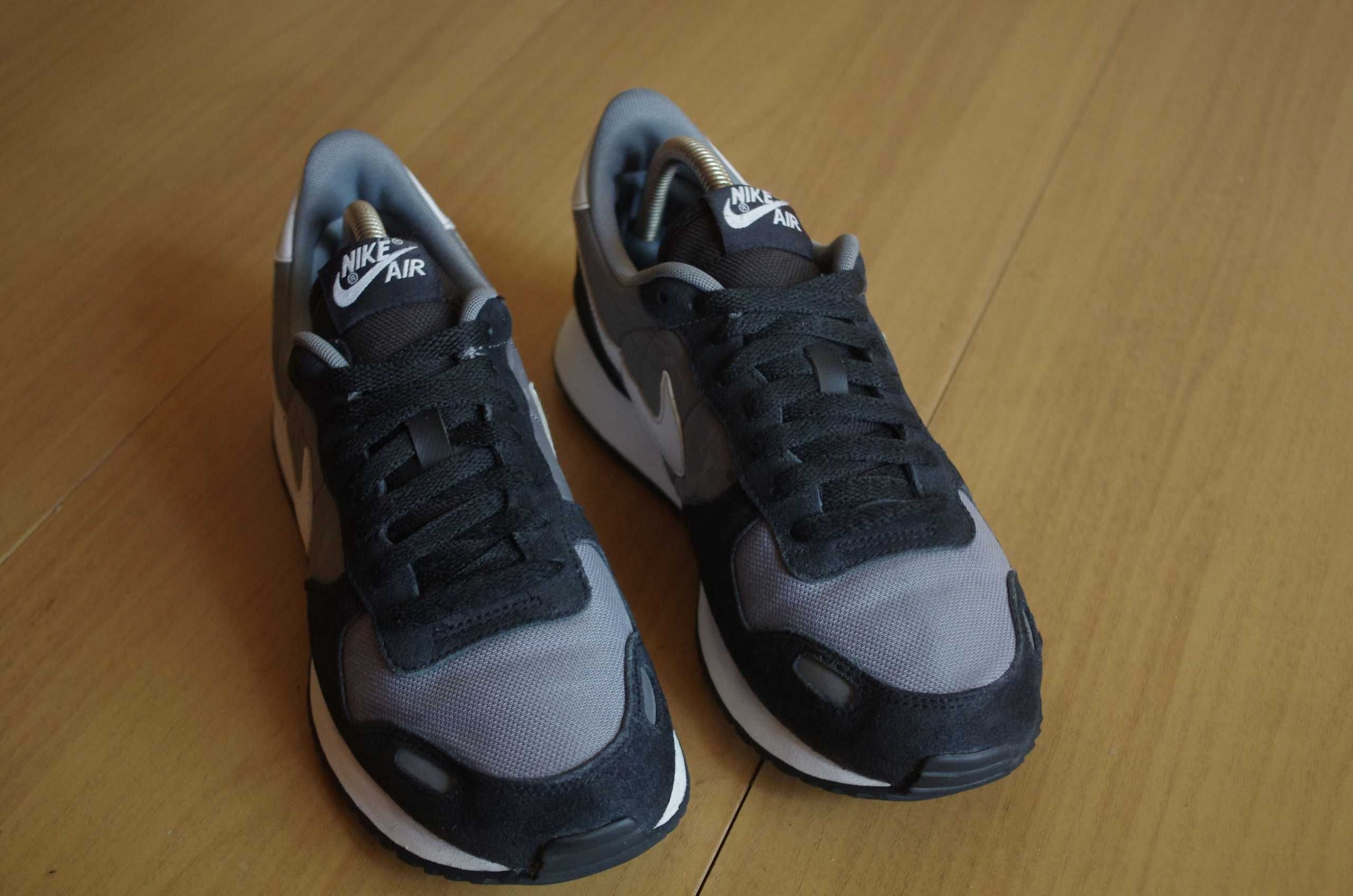 Кроссовки Nike Air Vortex black white cool grey оригінал 42,5 розмір