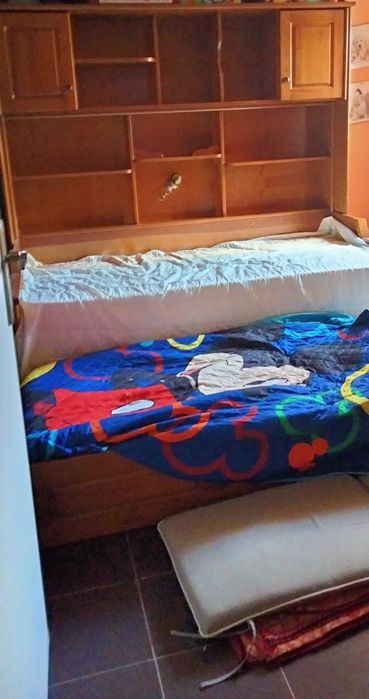 Estúdio com duas camas